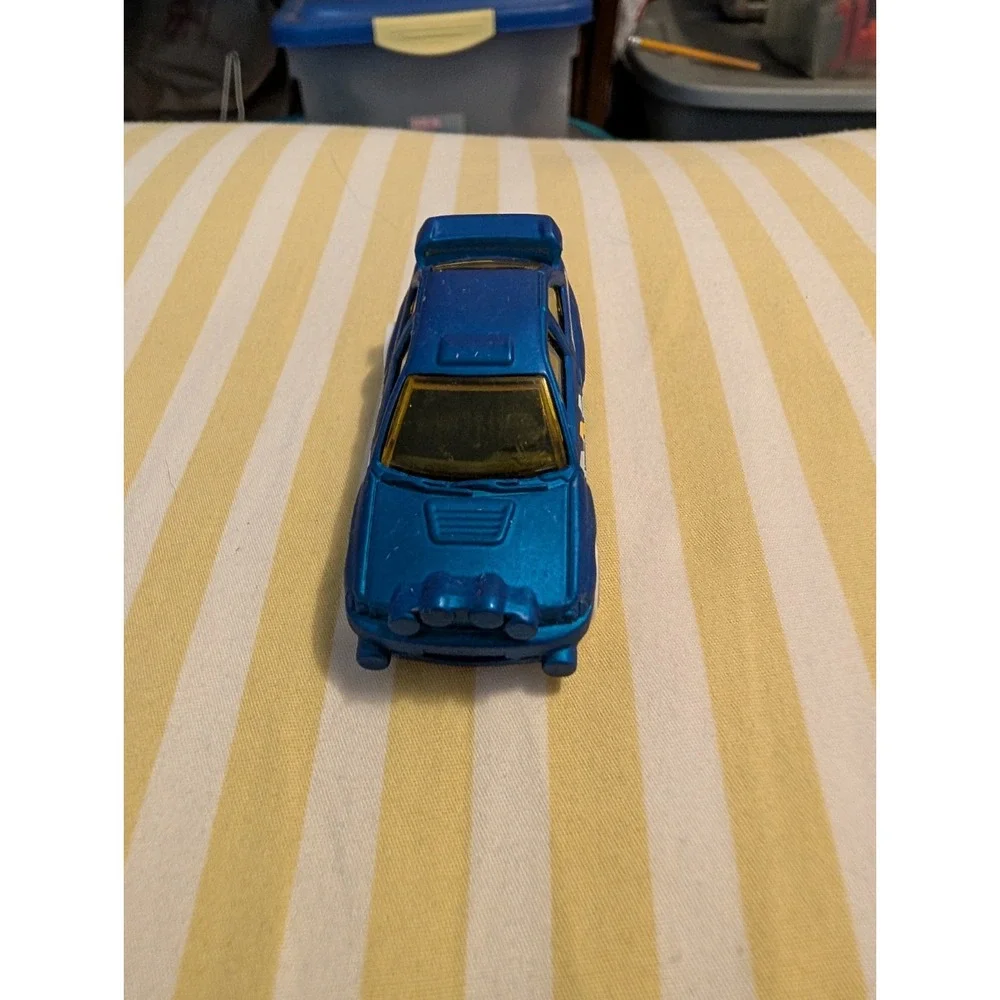 Hot Wheels Ford Escort Rally Blue White Tires 1/64 Diecast 2015 HW Snow Stormers